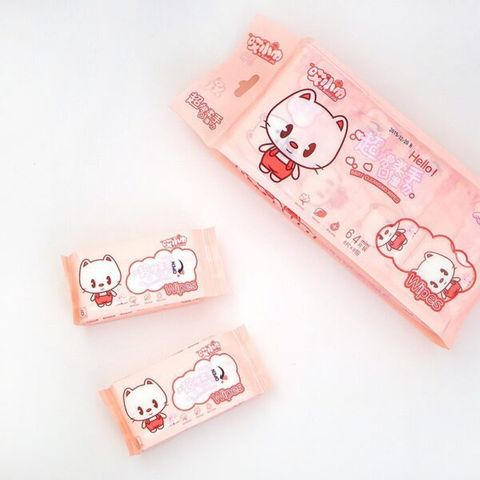 Set 8 Gói Khăn giấy ướt mini dễ thương bỏ túi tiện lợi (Màu ngẫu nhiên) (TH153)