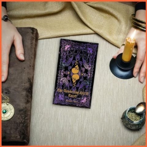 Bộ Bài The Wondering Spirit Tarot 78 Lá Tiếng Anh Oracle New B279