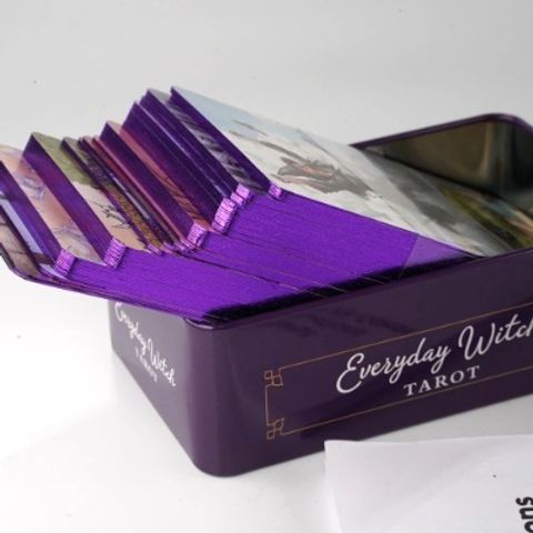 Bộ Bài Everyday Witch Tarot Hộp Sắt B398