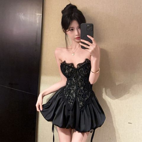 Áo yếm hai dây ren cúp ngực xinh xắn sexy cho nữ mặc đi tiệc đi chơi sang chảnh