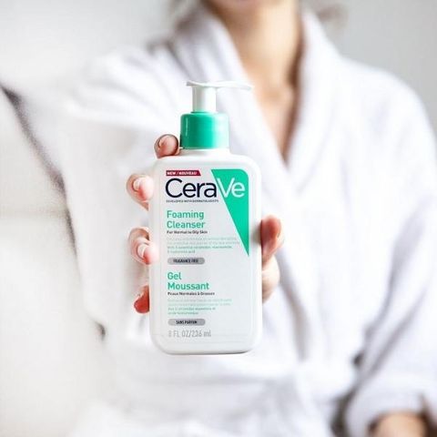 Sữa rửa mặt sạch sâu dành cho da dầu Cerave 473ML Chính Hãng