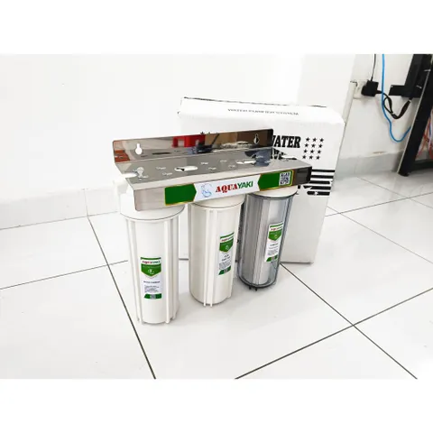 Bộ lọc nước sinh hoạt 3 cốc lọc đầy đủ giá đỡ và tay vặn