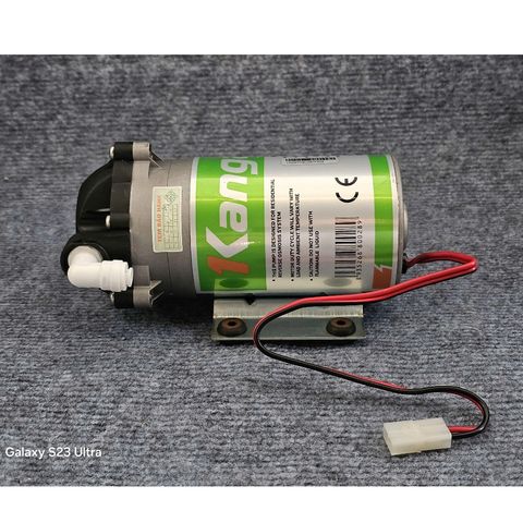 Bơm tăng áp Kangaroo KG-P005,006 gắn cho máy lọc nước Ro hoặc phun sương - Hàng Chính Hãng.