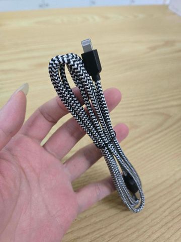 Cáp sạc nhanh đầu Usb-Lighning cho iphone seri 14 đổ lại, dây dù bền bỉ chống gãy