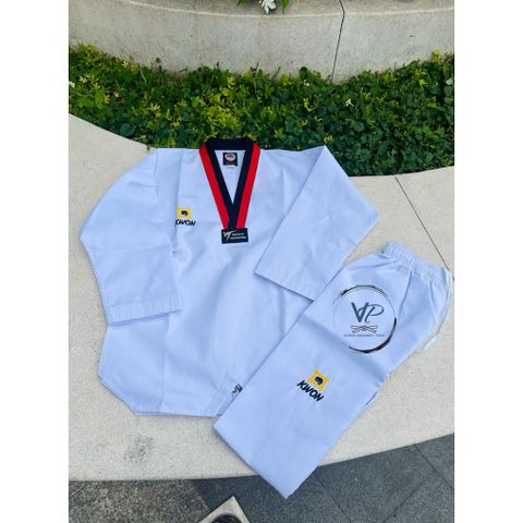 Võ Phục Taekwondo Kwon Vải Sọc, Vải Kim Cương chất lượng phù hợp cho tất cả vận động viên