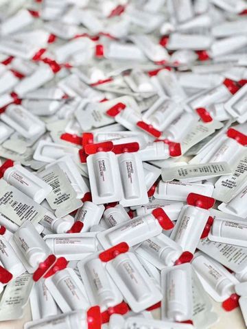 Peel CNP Rx Tẩy Da Chết - Sản Phẩm Giúp Da Sáng Mờ Vết Thâm 2ml từ CNP Laboratory, Hàn Quốc 732136