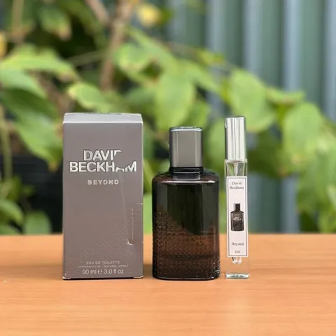 Nước hoa chiết cho nam David Beckham Beyond Eau de Toilette 10ml - linhparfum.