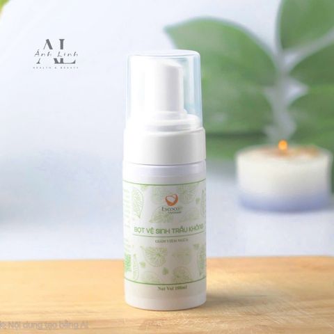 Dung dịch vệ sinh phụ nữ trầu không hương thảo Escoco Vietnam 100ml.