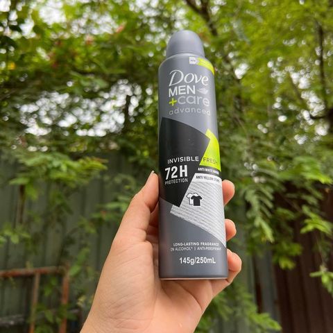 Xịt khử mùi Dove Men+Care Advanced Invisible Fresh
