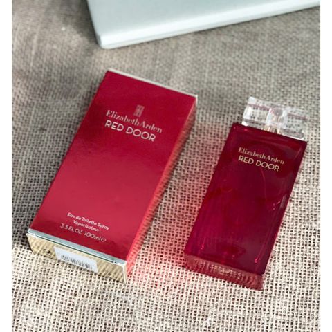 Thanh lí vỏ hộp móp  Nước hoa nữ Elizabeth Arden Red Door 100ml 732685