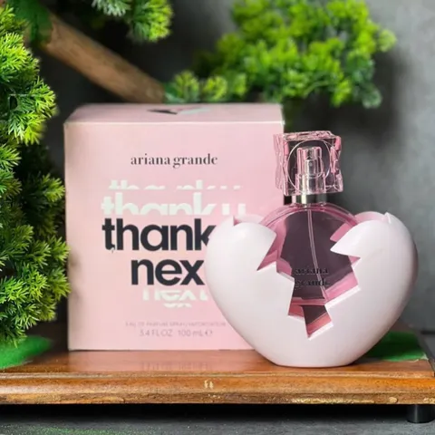 Nước hoa nữ Ariana Grande Thank U Next 100ml 732712