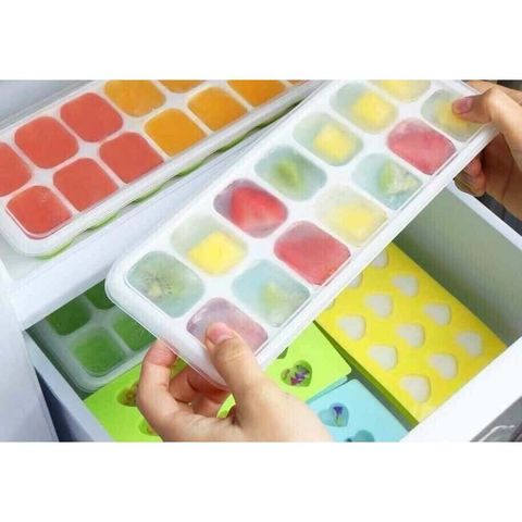 Khay đá có nắp hàng nhựa Việt Nhật (Màu ngẫu nhiên) (TH286)