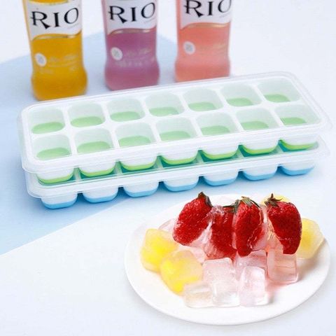 Khay đá có nắp hàng nhựa Việt Nhật (Màu ngẫu nhiên) (TH286)