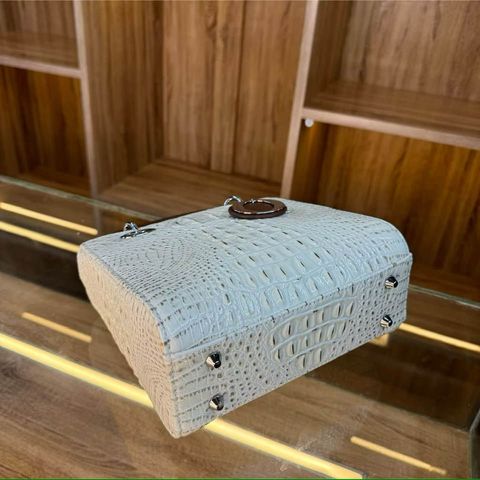 Túi xách nữ dáng vuông thời trang cao cấp