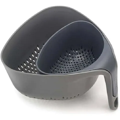 Set rổ có tay cầm Joseph Joseph 40094 Colander Nest Nest™set 2 món màu xám