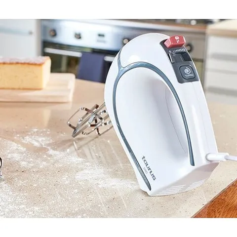 Máy đánh trứng Taurus Giro công suất 500W