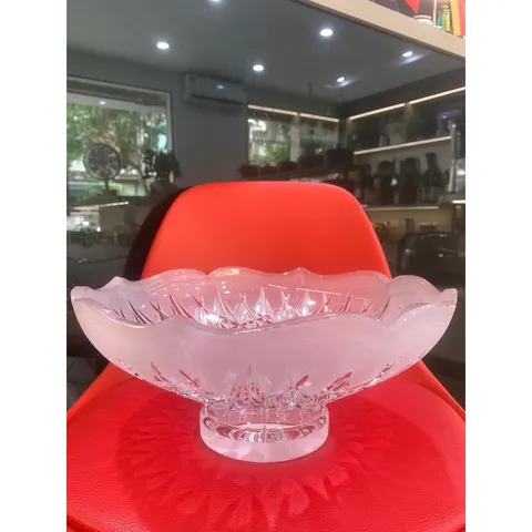 Chân bồng pha lê mài bông tuyết đựng bánh gato, bánh, trái, đồ ăn tráng miệng Bohemia (đk 30,5cm)