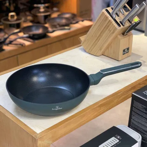 Chảo sâu lòng Berlinger Haus BH/8158 28cm màu xanh lá – Matte Green Collection