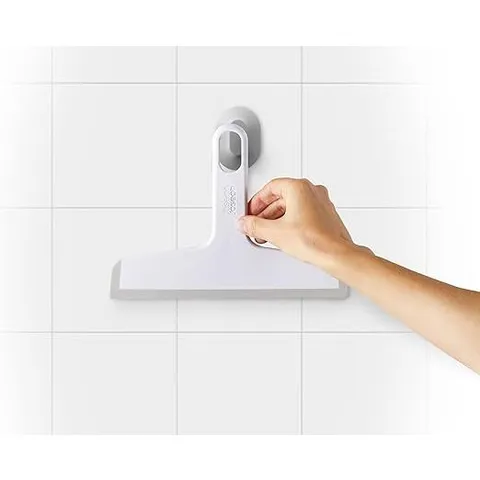 Dụng cụ lau kính Joseph Joseph 70572
