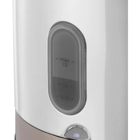 Ấm siêu tốc Russell Hobbs Distinctions 26422-70 2400W dung tích 1.5L, màu titan 734104