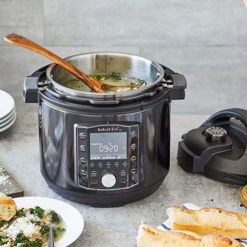 Nồi áp suất đa năng INSTANT POT PRO 10 in 1 bản cao cấp nhất