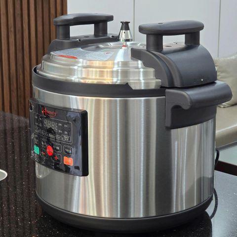 Nồi áp suất điện công nghiệp Sharp Thái Lan