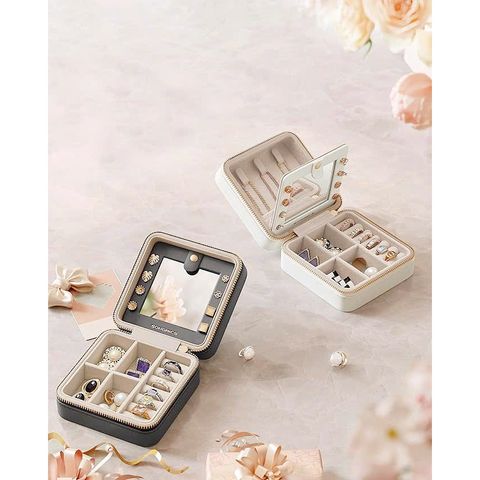 Hộp đựng trang sức Songmics JBC146BEV2
