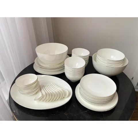 Set bát sứ Imperial 50 món trắng viền mép bạc