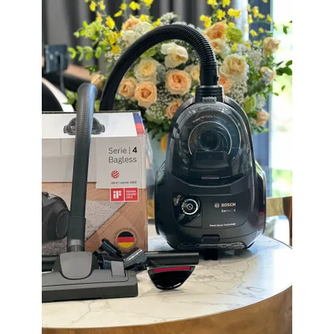 Máy hút bụi Bosch BGC21X300