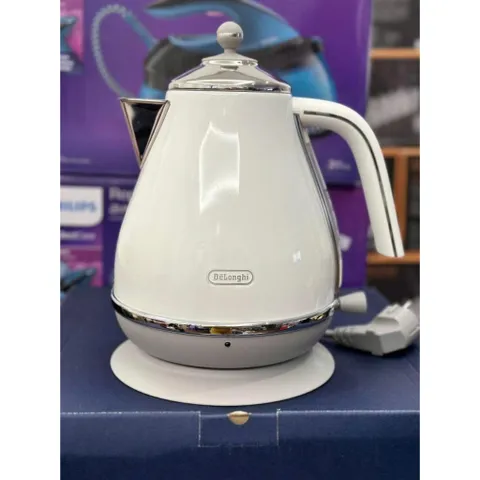 Ấm siêu tốc De'Longhi Distinta Flair 1,7L KBI2001.S Finesse Silver 735092