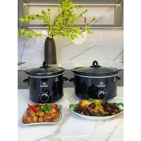 Nồi nấu chậm Robitek RB4000 dung tích 4L 735201