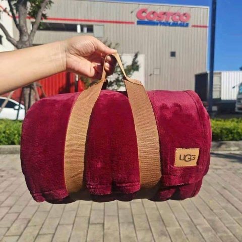 CHĂN LÔNG THỎ ÚC UGG SIZE LỚN 234x249cm - 2,2kg 735351