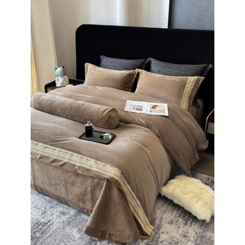 Bộ chăn ga gối FREEMONDE (gồm 5 món) 735378