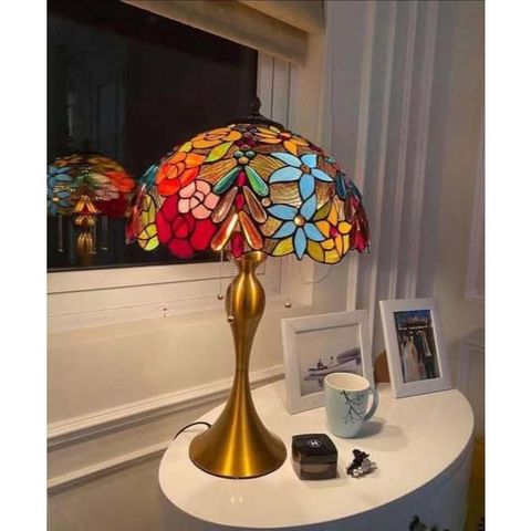 Đèn quý tộc Tiffany (cao 60cm, chao rộng 40cm) 735384