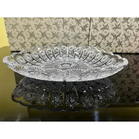 Đĩa pha lê Bohemia tam giác mới nhất 2023 đường kính 30cm