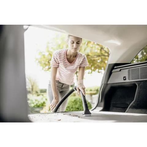 MÁY HÚT BỤI KHÔ VÀ ƯỚT KARCHER WD 3 V CAR