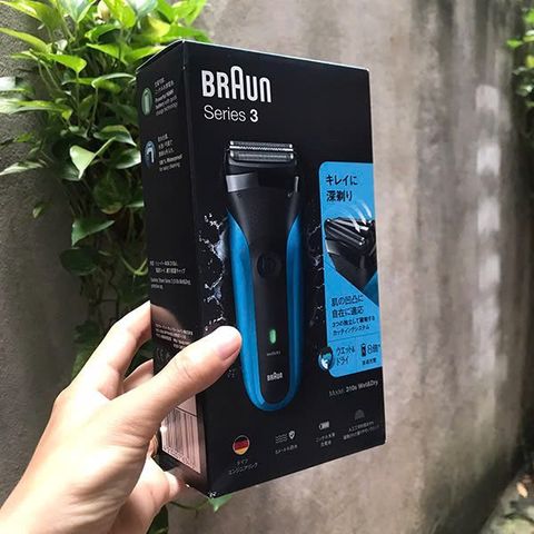 Máy Cạo Râu Izumi 363007 - Công Nghệ Lưỡi Cạo Sắc Bén, Thiết Kế Tiện Lợi, Hàng Nội Địa Nhật