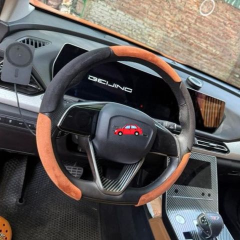 Bọc Vô Lăng JOY TUTUS 3 Mảnh Chất Liệu Alcantara Kết Hợp Vân Carbon Segment Steering Wheel Cover