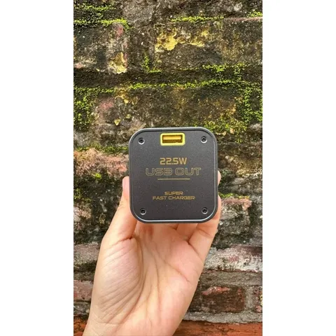 Pin Sạc Dự Phòng WEKOME WP-337/ WP-59 Dung Lượng 20000mAh Sạc Nhanh 22.5W Liền Cáp iPh + Type C