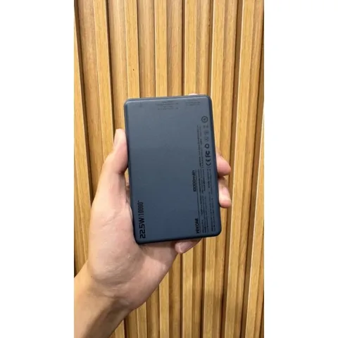 Pin Dự Phòng 10.000mAh WEKOME WP-25 Sạc Nhanh PD 22.5W - Kiểu Dáng Vintage Game Console