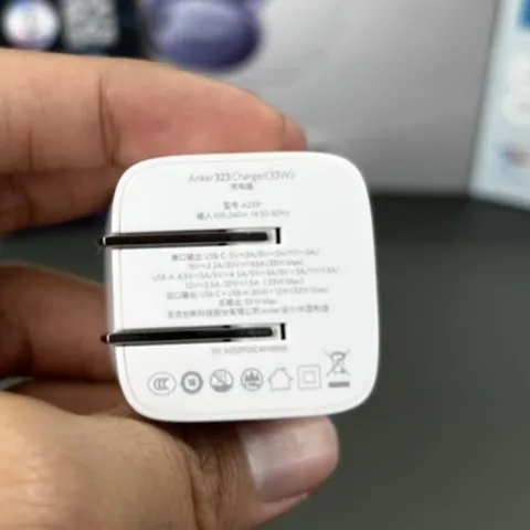 Củ Sạc Nhanh PD 33W ANKER 323 -  A2331 PowerIQ 3.0, 1 Cổng Type C + 1 Cổng USB