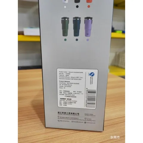 Ly Giữ Nhiệt TYESO Chính Hãng 900ml inox 304 Cao Cấp - Tặng Kèm Bộ Vệ Sinh Bình Và Sticker Trang Trí