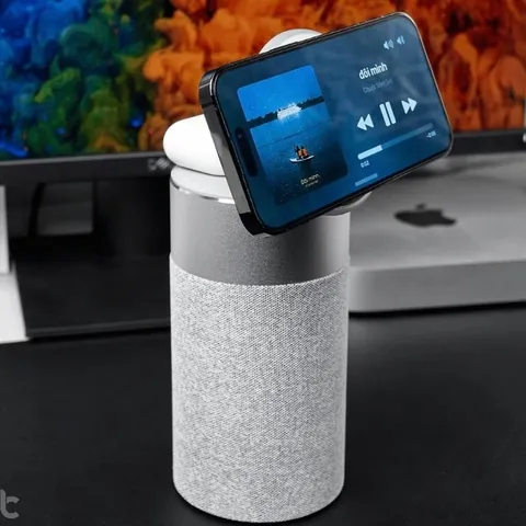 Loa Leju Bluetooth WIWU Wi-W022 Kiêm Sạc Không Dây 15W Đèn Ngủ Cảm Ứng