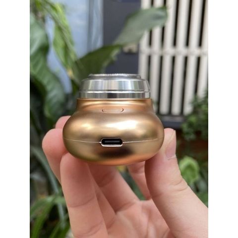 Máy Cạo Râu Mini Royalstar - RC111 - Lưỡi Cạo 3D Tự Mài, Kháng Nước IPX7, Cạo Êm, Sạc Type C