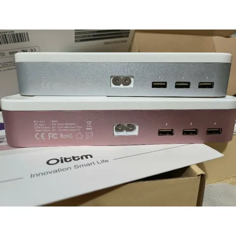 Dock Sạc Đa Năng Oittm Cho lP, lPad và Áp Bồ Watch - 5 Cổng USB, Hợp Kim Nhôm Và ABS ( Hàng À Má Zôn)
