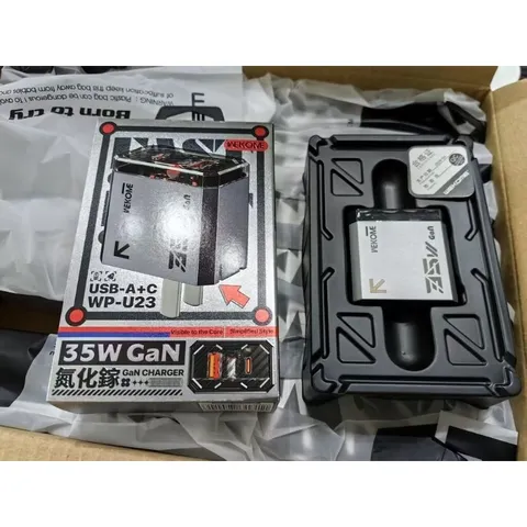 Củ Sạc Nhanh 35W Wekome WP-U23 Công Nghệ Gan, 2 Cổng Sạc Type C + USB Hỗ Trợ Sạc Nhanh PD/QC/PPS 737416