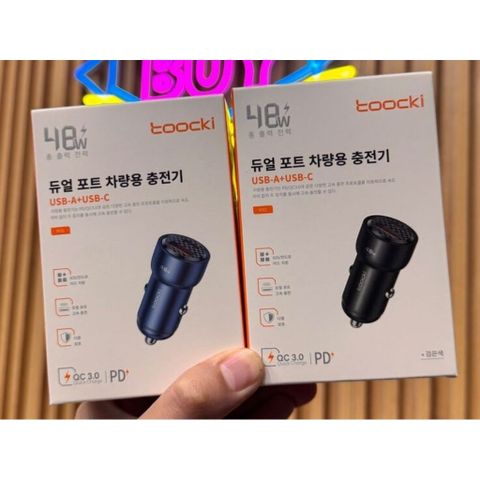 Tẩu Sạc Ô Tô 48W Toocki (Hàn Quốc) - Sạc Xe Hơi 2 Cổng USB-A QC 3.0 18W + USB-C PD 30W