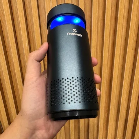 Máy Lọc Không Khí Xe Hơi Freshealth LHX001, Kim Loại, Công Nghệ Lọc H13 HEPA + Đèn UV Khử Khuẩn, Bụi Mịn