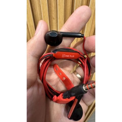 Tai Nghe Dây One Plus T-068/ T-069 - Có Mic, Âm Thanh HD, Extra Bass, Chân Cắm Aux 3.5mm