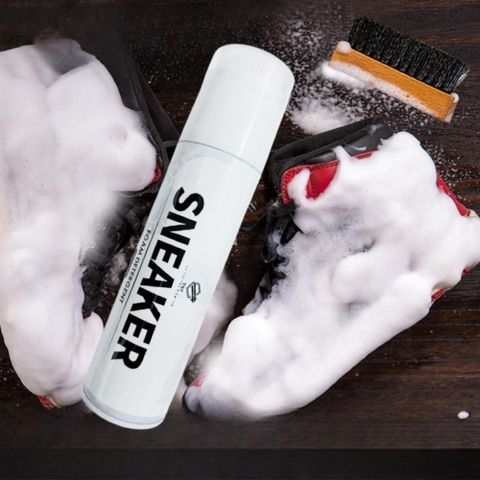 Chai Vệ Sinh Giày, Bình Xịt Tạo Bọt Tuyết Sneaker Làm Sạch Và Tẩy Trắng Giày Dép + Đầu Bàn Chải 300ml